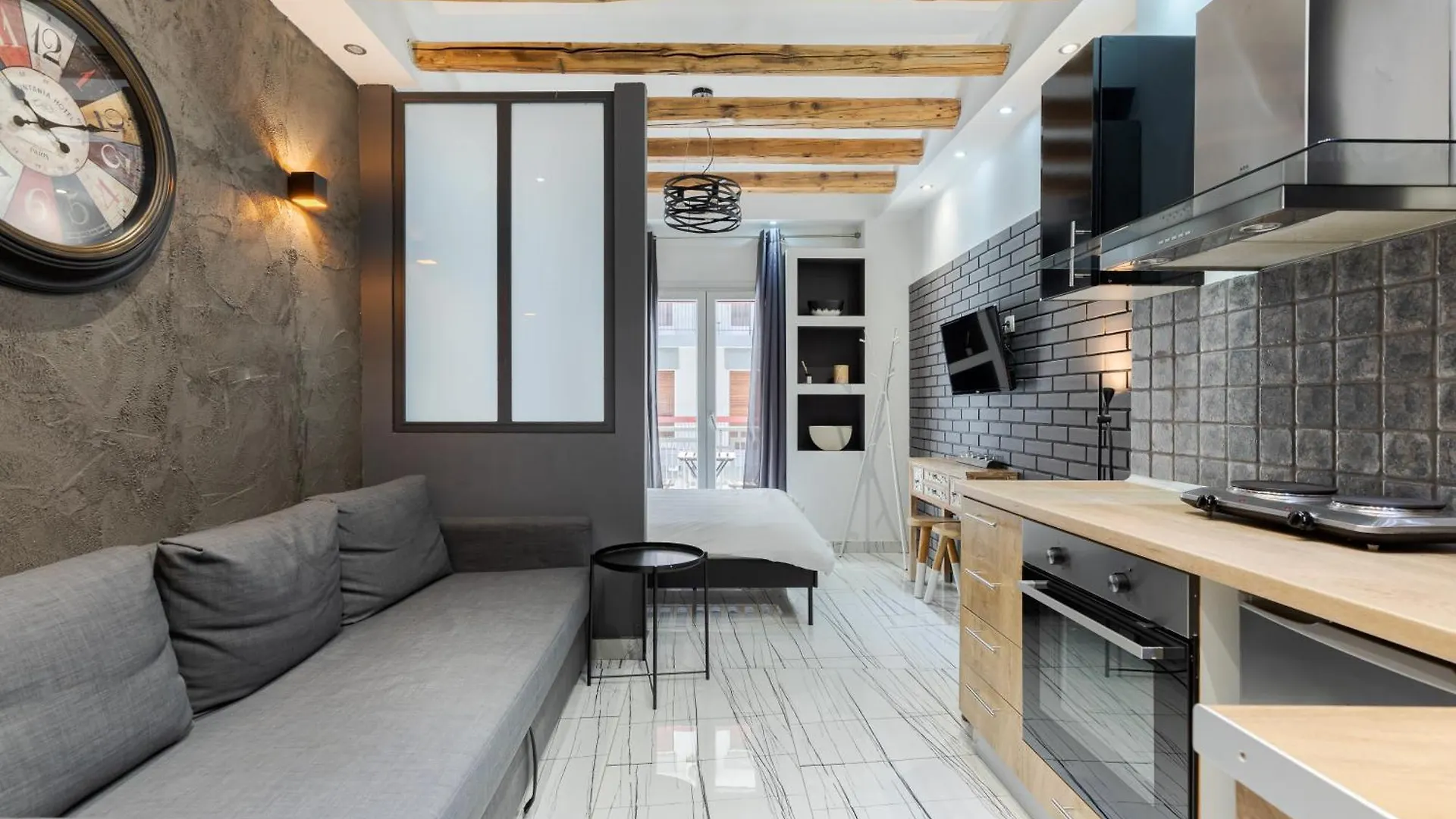 #Eagle Studio By Halu! Apartments location